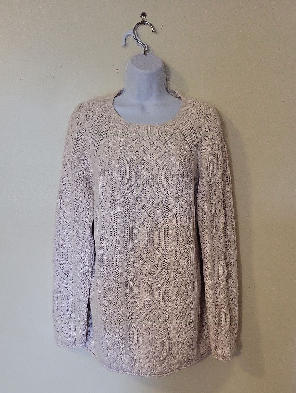Abercrombie & Fitch Cream Cable Knit Scoop Neck Sweater
